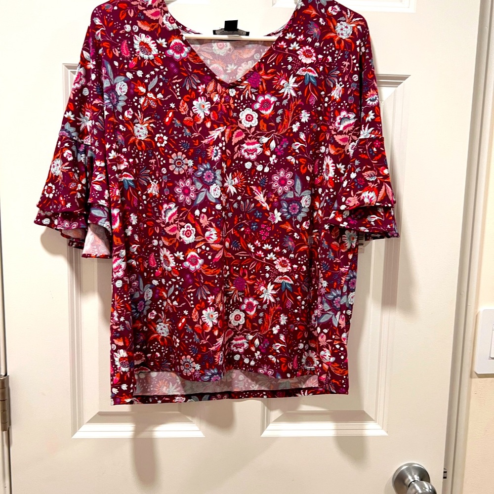 Missy Ruffle floral Top